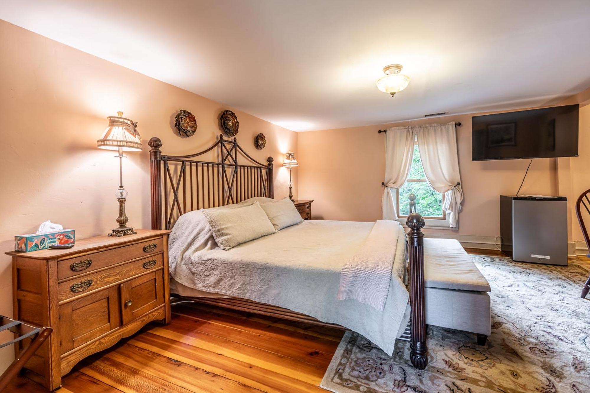 Bliss Point Farm And B&B, Llc Earlysville Esterno foto