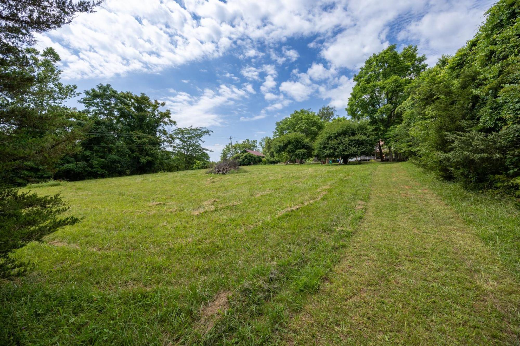Bliss Point Farm And B&B, Llc Earlysville Esterno foto